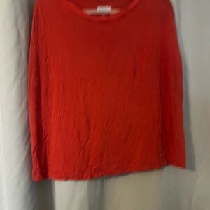 Women's Red Short-Sleeve Crewneck Top